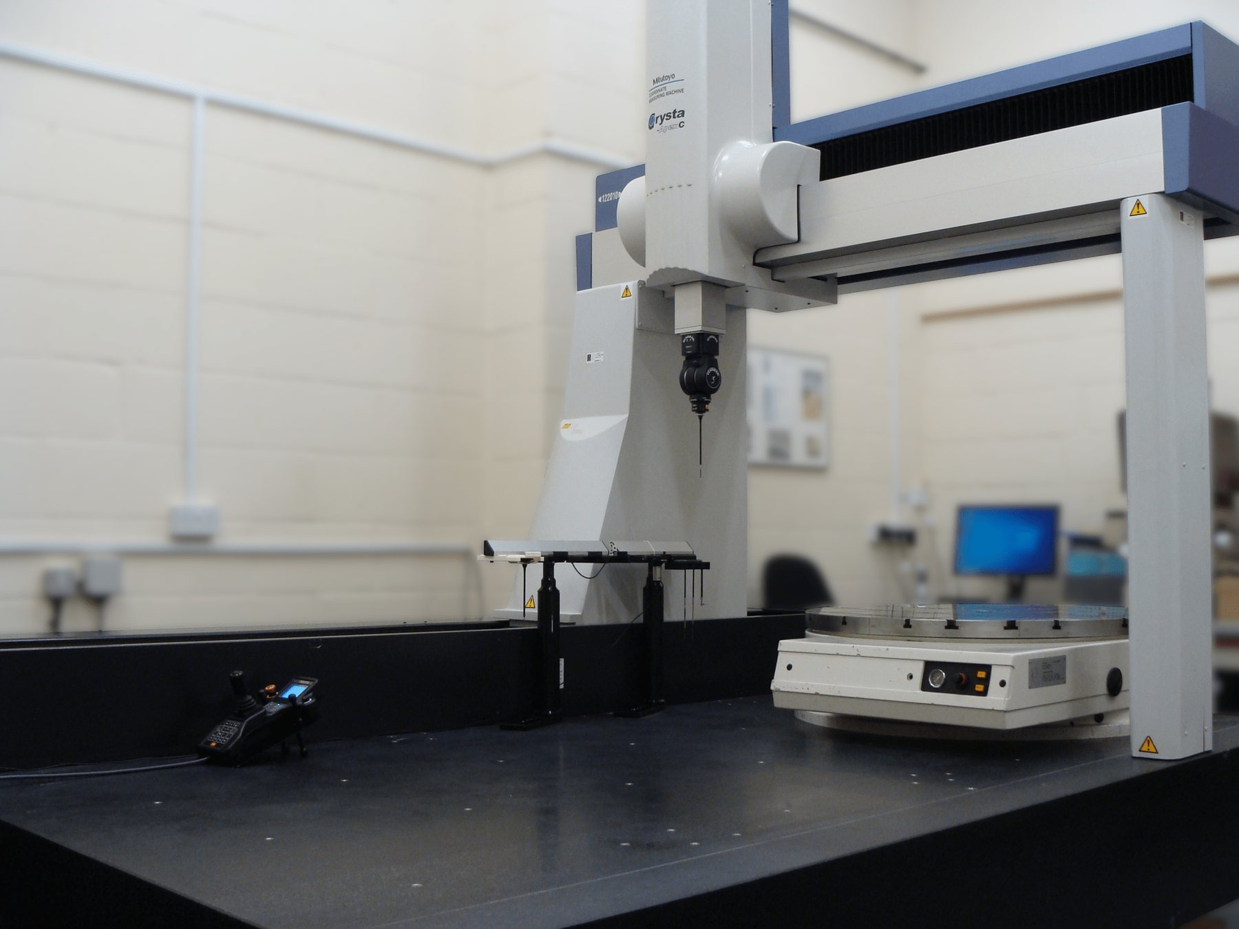 Scanning a part on a coordinate measuring machine